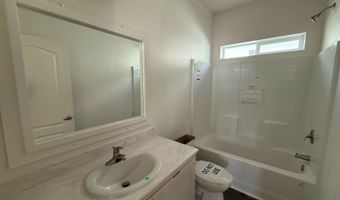 22838 Bear Valley Rd, Apple Valley, CA 92308
