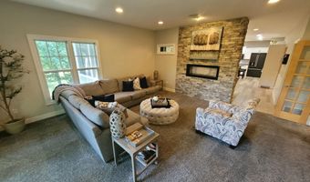 8765 Running Deer Ln SE, Alto, MI 49302