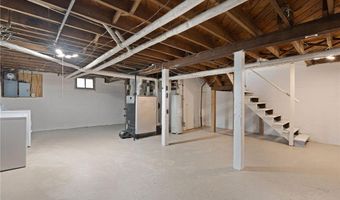 701 11th St NW, Austin, MN 55912