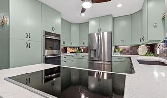 2318 Dorchester Dr, Bartlesville, OK 74006