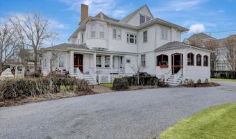 211 Cedar Ave, Allenhurst, NJ 07711