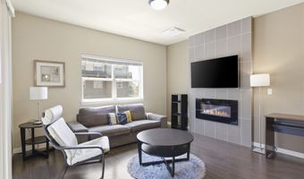 13925 SW MERIDIAN St 202, Beaverton, OR 97005