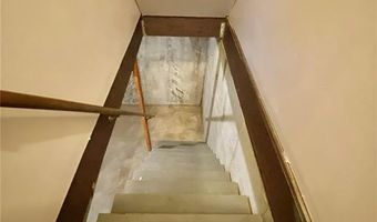 3865 Crest Cir, Arnold, MO 63010
