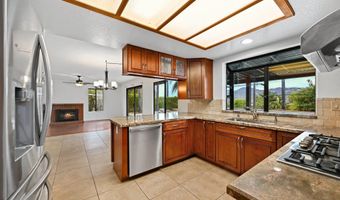 594 Allenwood Ln, Escondido, CA 92029