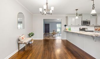 304 Presbytere Pkwy, Lafayette, LA 70503