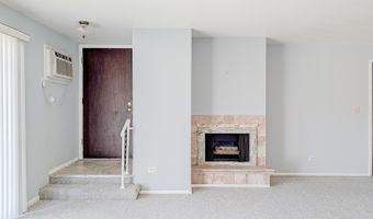 801 S Dwyer Ave D, Arlington Heights, IL 60005