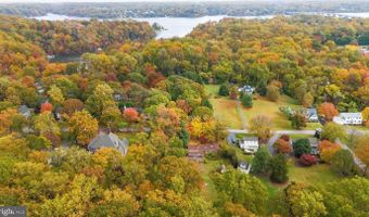 343 DUBOIS Rd, Annapolis, MD 21401