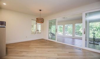 13 Dunedin Dr, Bella Vista, AR 72715