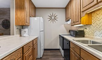 3182 JUSTIN Ct 8, Appleton, WI 54914