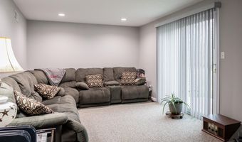 584 Trinton Cir, Bedford, IN 47421