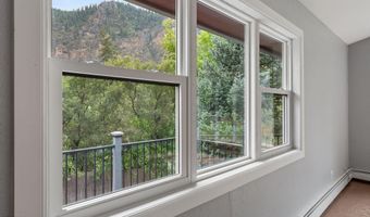 91 MICHELS Cir, Glenwood Springs, CO 81601