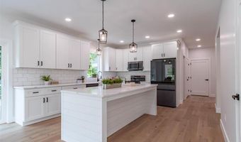 77 White Rock Hill Rd, Bow, NH 03304