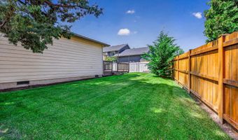 2990 NE Wells Acres Rd, Bend, OR 97701