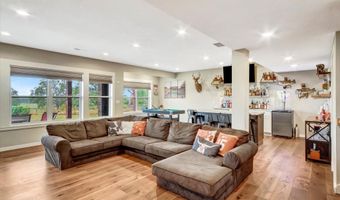 415 S Piper Ave, Ash Grove, MO 65604