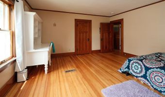 804 6th Ave, Alton, IA 51003