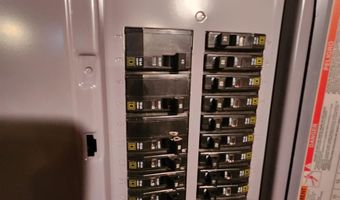 1703 E Mcgregor St, Algona, IA 50511