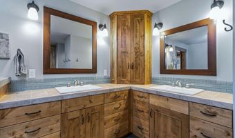 13555 Hawks Beard SM 208, Black Butte Ranch, OR 97759