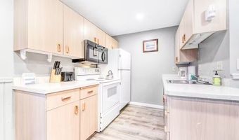 301 N MILLER St, Rockaway Beach, OR 97136