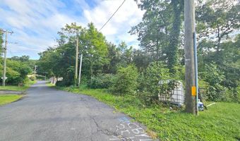 4 Hayestown Hts, Danbury, CT 06811