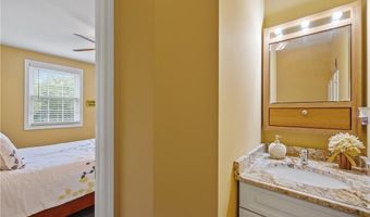 882 Point Judith Rd, Narragansett, RI 02882