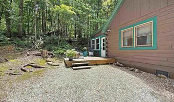10563 Deer Dr, Birdseye, IN 47513