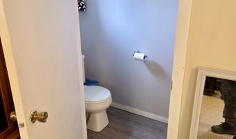 327 Forest Ave, Bangor, ME 04401