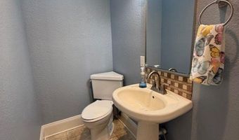 5555 Harrison St, Batesville, AR 72501