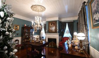 206 Pinckney St, Abbeville, SC 29620