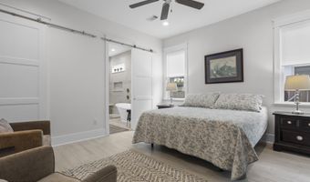 329 Saint George St, Bay St. Louis, MS 39520
