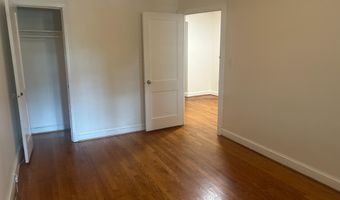 4474 MACARTHUR Blvd NW 2, Washington, DC 20007