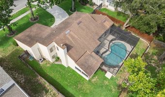 916 E CLEVELAND St, Apopka, FL 32703