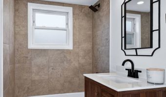 51 W Marilyn Ter, Addison, IL 60101