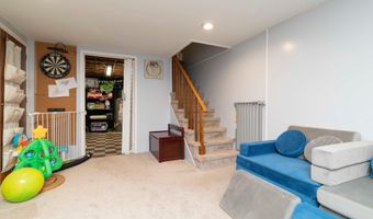 2637 WOODLAND Rd, Abington, PA 19001
