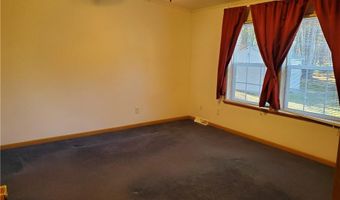 6 Giovanni Rose Ct, Coventry, RI 02816