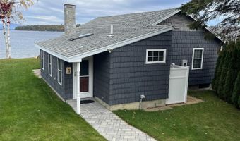 36 Elm St, Alton, NH 03810