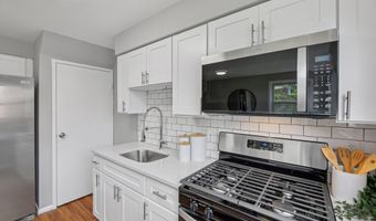 4213 DORIS Ave, Baltimore, MD 21225