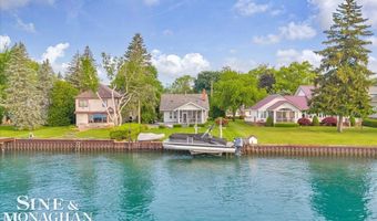 421 Edgewater, Algonac, MI 48001