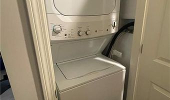 60 Saw Mill Dr 303, North Kingstown, RI 02852