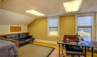 3214 Post Rd, Warwick, RI 02886