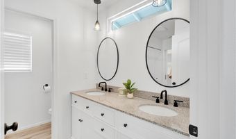 10548 Tecopa Rd, Apple Valley, CA 92308