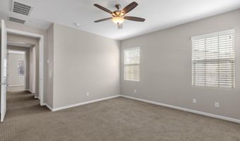 2477 W MARKET Pl 34, Chandler, AZ 85248