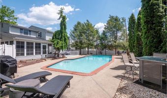 814 S HAYS St, Allentown, PA 18103