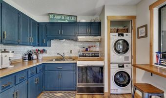 3885 Wahtomin Trl NW, Alexandria, MN 56308