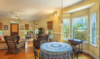 98 Sawyer Ln, Apalachicola, FL 32320