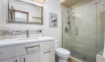 2820 BAYSIDE Walk 6, San Diego, CA 92109