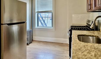 368 BROADWAY 32, Bayonne, NJ 07002