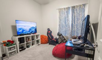 690 Rose Ln, Fernley, NV 89408