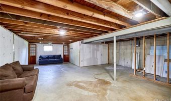 1211 Big Bend Rd, Ballwin, MO 63021