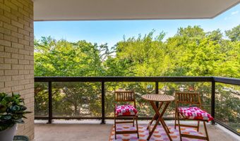 205 YOAKUM Pkwy 314, Alexandria, VA 22304