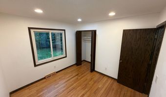 404 Cimarron Rd, Apple Valley, MN 55124